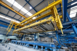 Turning device for the production of double walls