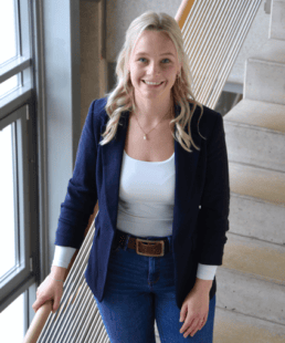 Theresa Grähler Ansprechpartnerin Abteilungsleitung für Personal